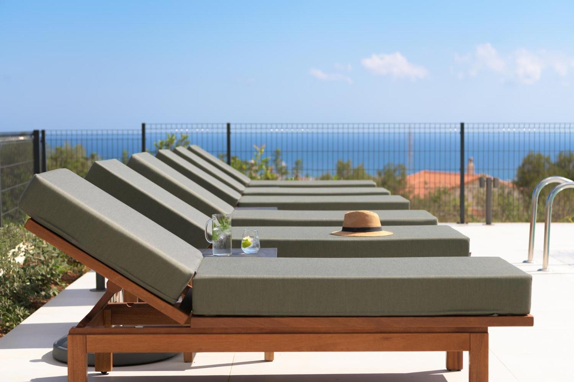 Villa Olvios Villas, With 35m2 Pool & Seaviews, By Thinkvilla *